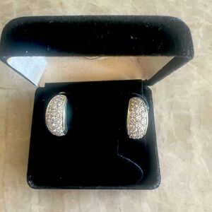 14K Yellow Gold Dazzling Pave 3 Row Huggie Hoop Earrings 1.86TCW  I2, SI2